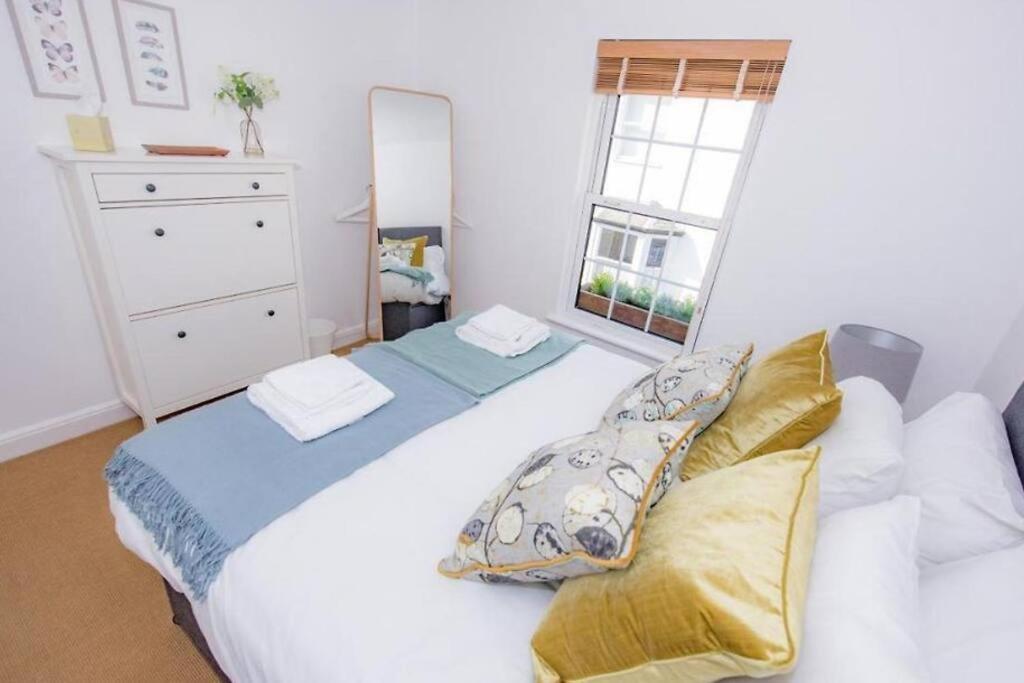 Midsummer Cottage Cambridge Extérieur photo